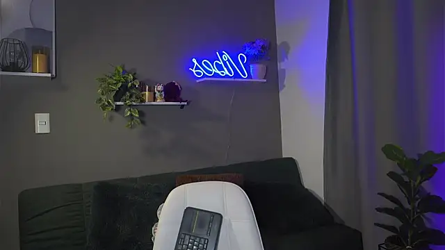 HannahEvanss online show from October 11, 4:16 pm