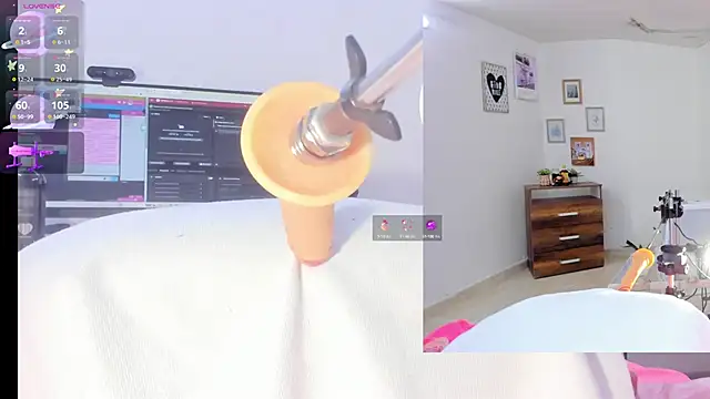 sofi velez online show from October 1, 5:19 pm