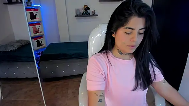 Catalinaa martinez online show from February 15, 8:43 pm