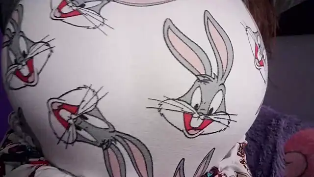 AnnyelinnaLove online show from January 7, 4:04 am