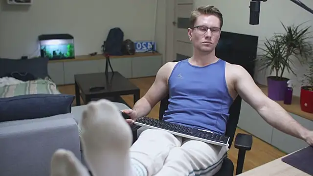 kevin-park online show from February 21, 5:53 pm