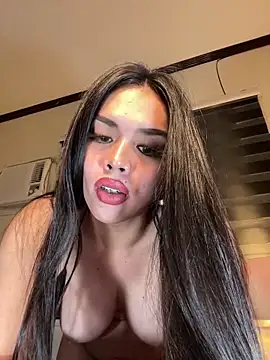 Snapshot of MISSANACONDA chatting on February 28, 11:47 am MISSANACONDA online show from February 28, 11:47 am