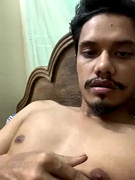 Black 8inch Jordi online show from December 3, 10:17 am