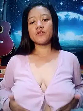 Snapshot of Urchanel chatting on February 23, 10:31 pm Urchanel online show from February 23, 10:31 pm