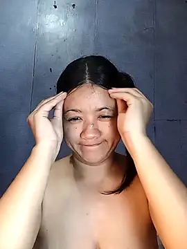 Snapshot of Urchanel chatting on October 8, 3:04 am Urchanel online show from October 8, 3:04 am