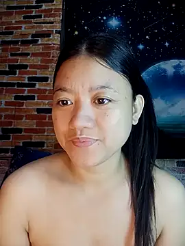 Urchanel online show from April 5, 9:45 pm