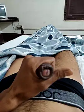 Snapshot of Ronykhatri chatting on December 19, 1:18 pm Ronykhatri online show from December 19, 1:18 pm