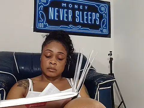 alexiaao9 online show from June 1, 3:52 am