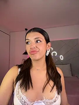 Snapshot of AMMY-CAMM chatting on November 10, 6:12 am AMMY-CAMM online show from November 10, 6:12 am