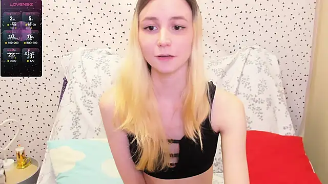 Snapshot of fleximona chatting on February 15, 10:00 am fleximona online show from February 15, 10:00 am