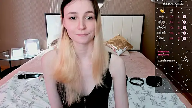 Snapshot of fleximona chatting on March 12, 9:34 am fleximona online show from March 12, 9:34 am