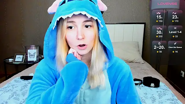 Snapshot of fleximona chatting on October 25, 10:01 am fleximona online show from October 25, 10:01 am