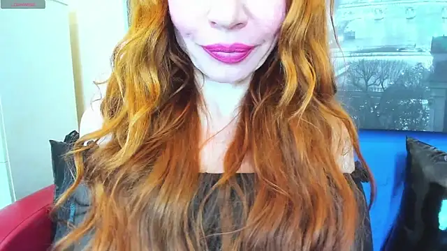 Snapshot of softlysoftlyasbeauty chatting on February 1, 7:44 pm softlysoftlyasbeauty online show from February 1, 7:44 pm