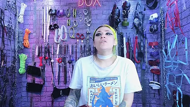 PANDORANEZZ online show from February 20, 8:36 pm