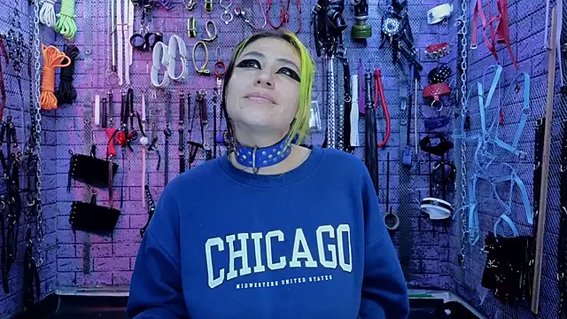 PANDORANEZZ online show from March 18, 9:10 pm