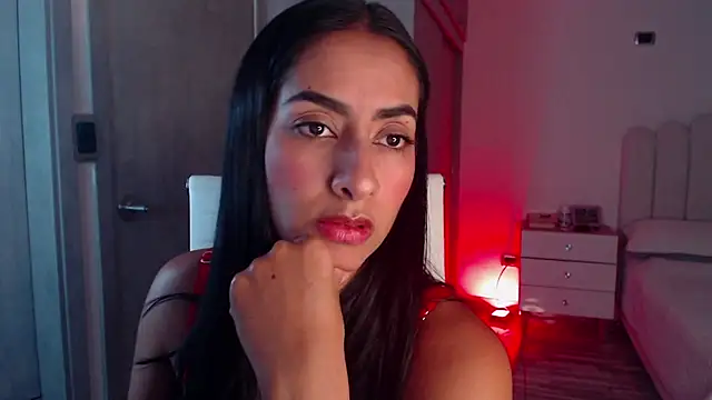 Brown skin11 online show from December 21, 9:33 pm