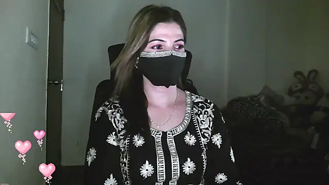 Cute Sonii online show from April 20, 12:08 pm