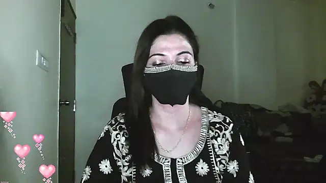Snapshot of Cute_Sonii chatting on April 25, 8:50 am Cute Sonii online show from April 25, 8:50 am