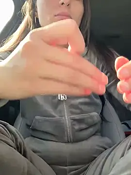 Snapshot of YOUR-KARINA chatting on March 4, 7:30 am YOUR-KARINA online show from March 4, 7:30 am