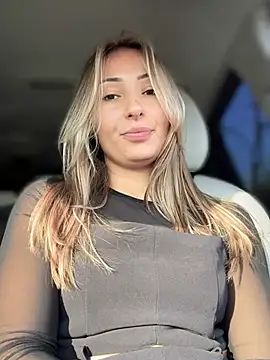 Snapshot of YOUR-KARINA chatting on March 16, 11:05 am YOUR-KARINA online show from March 16, 11:05 am