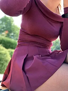 Snapshot of YOUR-KARINA chatting on September 14, 3:38 am YOUR-KARINA online show from September 14, 3:38 am