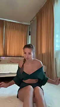 Snapshot of YOUR-KARINA chatting on November 4, 6:56 am YOUR-KARINA online show from November 4, 6:56 am