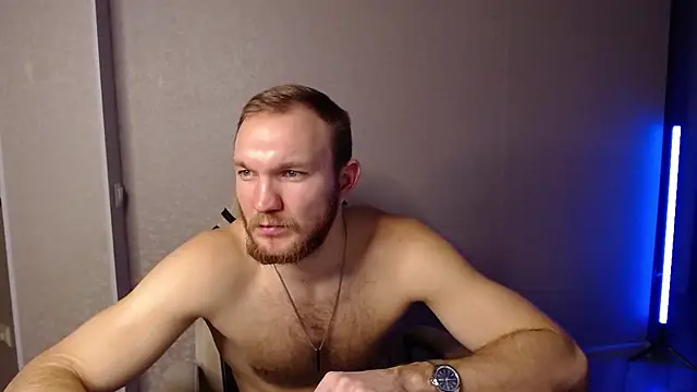 Toress1 online show from February 8, 6:01 pm