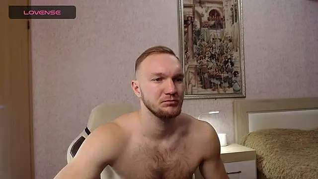 Snapshot of Toress1 chatting on March 4, 9:04 am Toress1 online show from March 4, 9:04 am