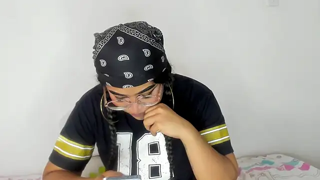 moana taylor online show from February 20, 4:36 pm