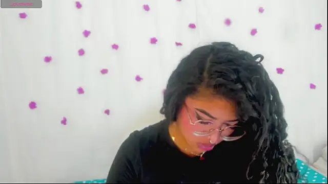 moana taylor online show from September 30, 10:09 am