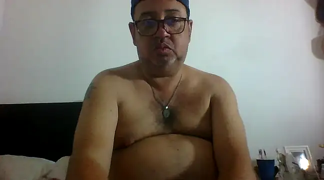 djtomxxx2777 online show from February 7, 3:34 am