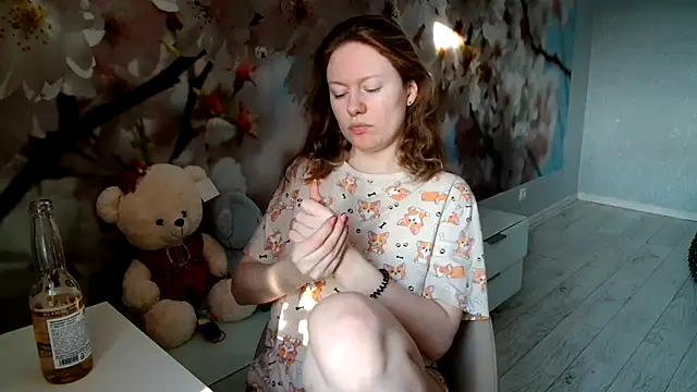 ConnieDaw online show from February 4, 6:04 am