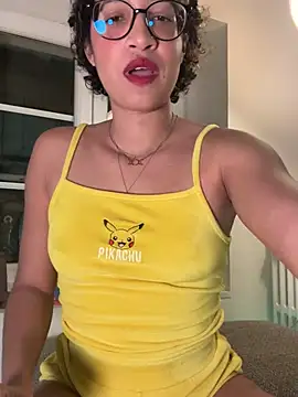 Lauyako online show from March 5, 8:32 pm