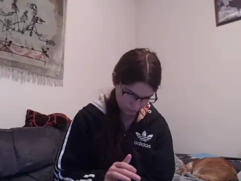 Snapshot of Geile-Luna chatting on January 25, 6:24 pm Geile-Luna online show from January 25, 6:24 pm