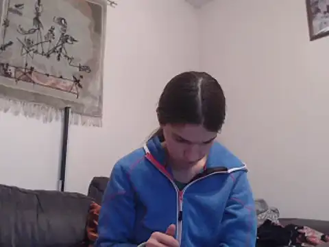 Snapshot of Geile-Luna chatting on October 23, 5:55 pm Geile-Luna online show from October 23, 5:55 pm