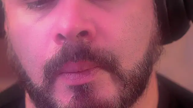 Sanders White online show from January 10, 3:30 am