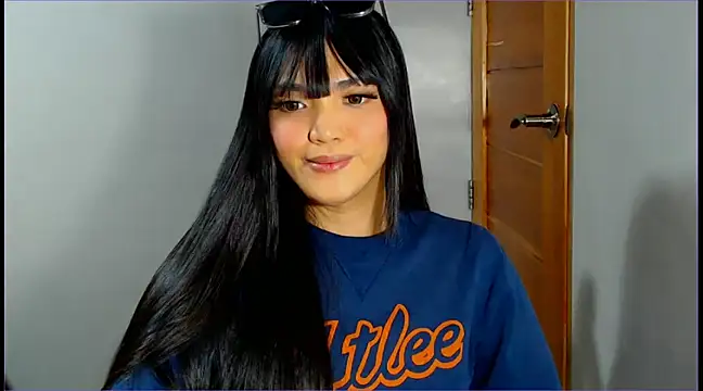 WONDERWOMAN2023 online show from March 23, 3:32 am