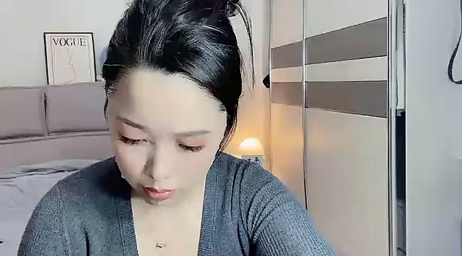 kk lele online show from December 5, 5:04 am