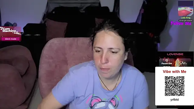 valery adams1 online show from October 30, 4:03 am