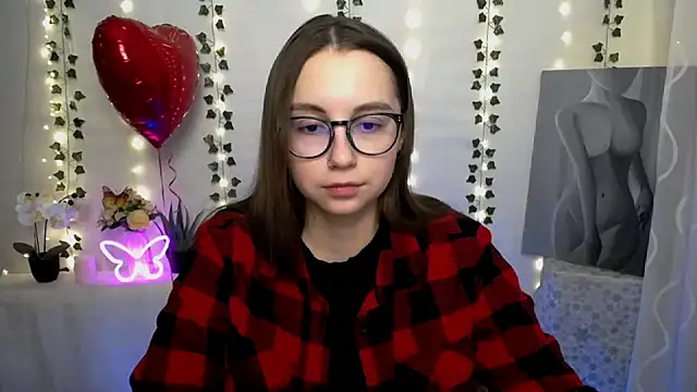 SweetPrincess  online show from February 10, 2:37 pm