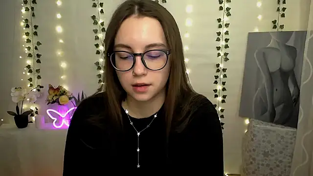 SweetPrincess  online show from March 12, 6:29 am