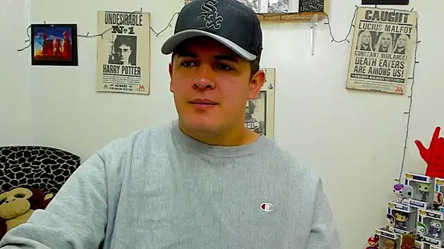 Snapshot of ney_22 chatting on January 24, 8:02 am ney 22 online show from January 24, 8:02 am