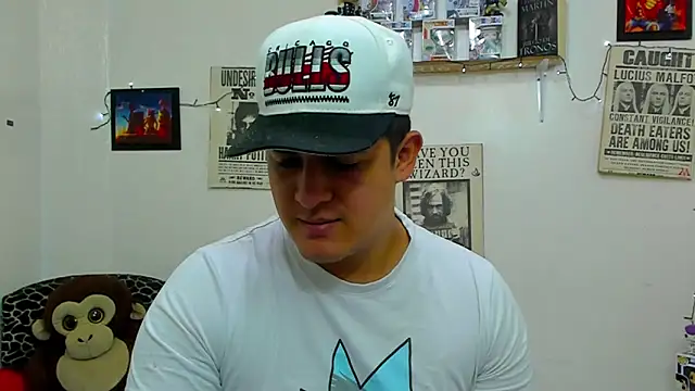 Snapshot of ney_22 chatting on January 25, 8:53 am ney 22 online show from January 25, 8:53 am