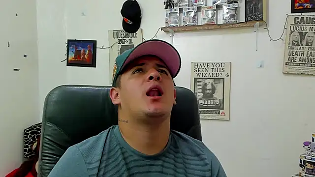 Snapshot of ney_22 chatting on February 20, 7:30 pm ney 22 online show from February 20, 7:30 pm