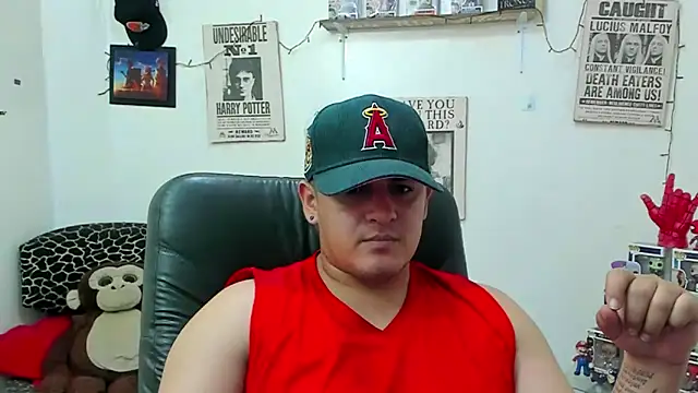 Snapshot of ney_22 chatting on March 7, 3:51 am ney 22 online show from March 7, 3:51 am