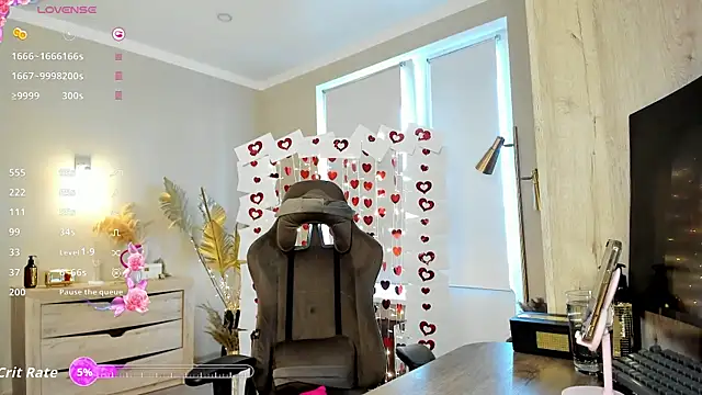 HotyPlays online show from February 14, 11:51 am