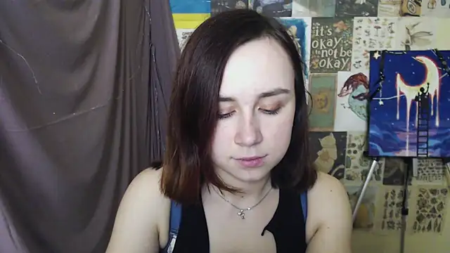 VeryVeryVeryShy  online show from March 13, 9:54 am