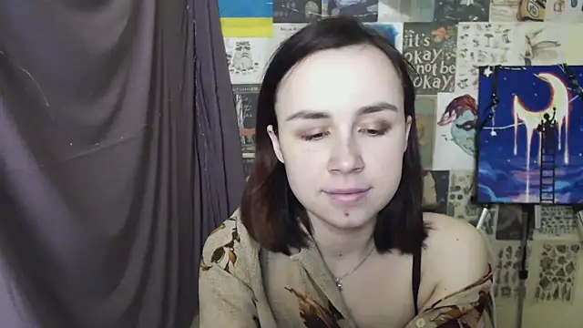 VeryVeryVeryShy  online show from March 20, 11:27 am