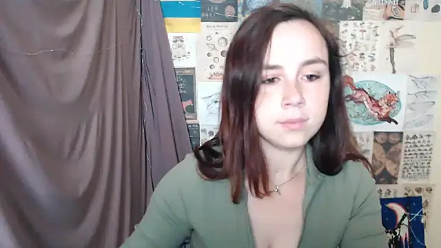 VeryVeryVeryShy  online show from September 13, 5:40 am