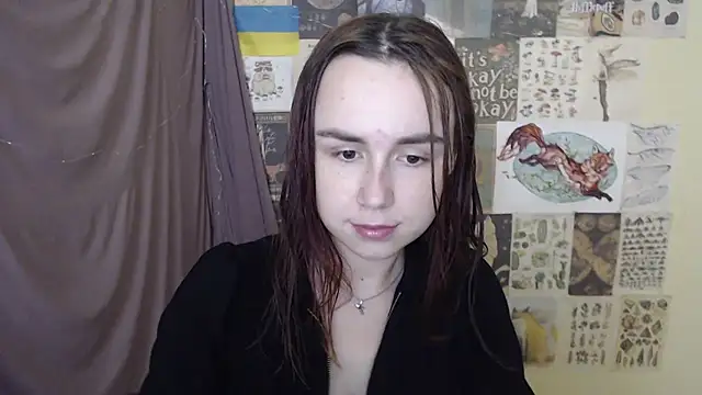 VeryVeryVeryShy  online show from November 29, 7:39 pm